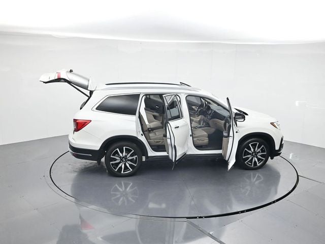2022 Honda Pilot Touring 7 Passenger