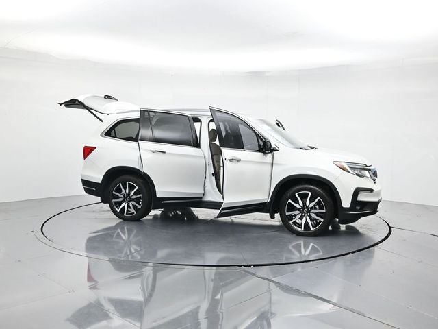 2022 Honda Pilot Touring 7 Passenger