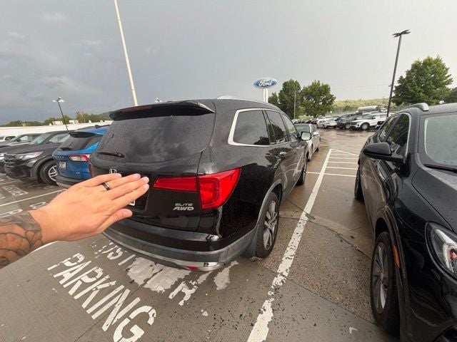 2017 Honda Pilot Elite
