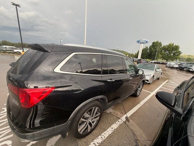 2017 Honda Pilot Elite
