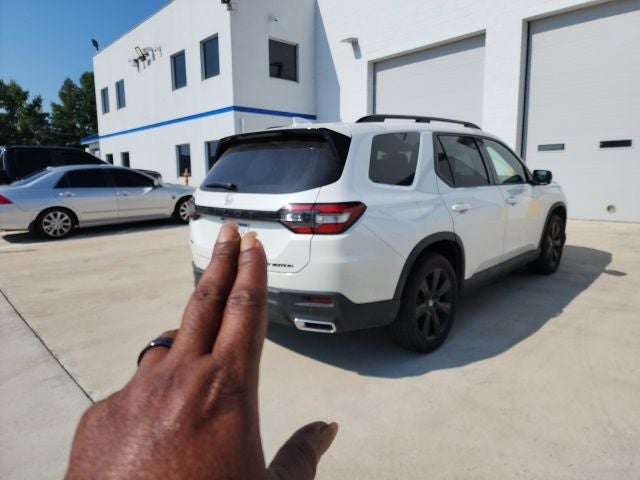 2025 Honda Pilot Black Edition