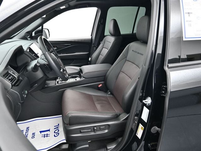 2025 Honda Ridgeline Black Edition