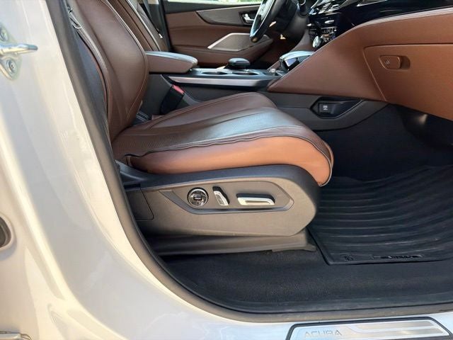 2023 Acura MDX w/Advance Package