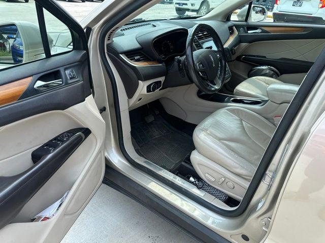 2017 Lincoln MKC Select
