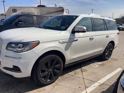 2024 Lincoln Navigator Reserve