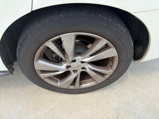 2015 INFINITI QX60 AWD 4dr