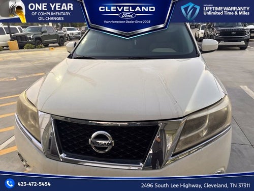2016 Nissan Pathfinder SV