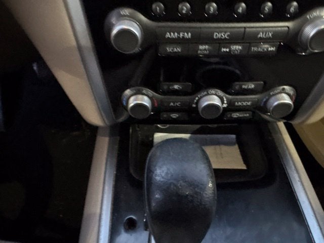 2016 Nissan Pathfinder SV
