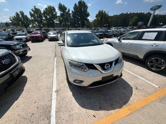 2016 Nissan Rogue SV