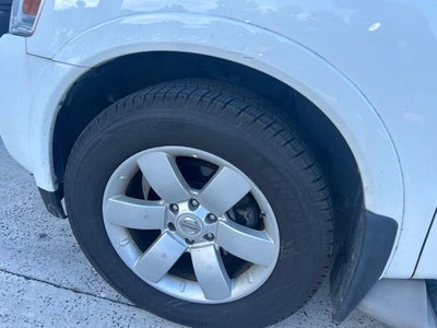2011 Nissan Armada SL