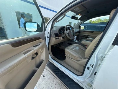 2011 Nissan Armada SL