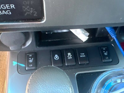2012 Nissan Armada Platinum