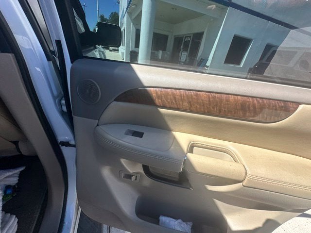 2012 Nissan Armada Platinum