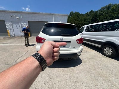 2019 Nissan Pathfinder SL