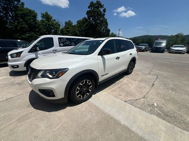 2019 Nissan Pathfinder SL