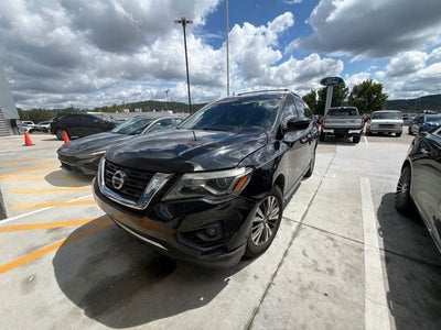 2017 Nissan Pathfinder S