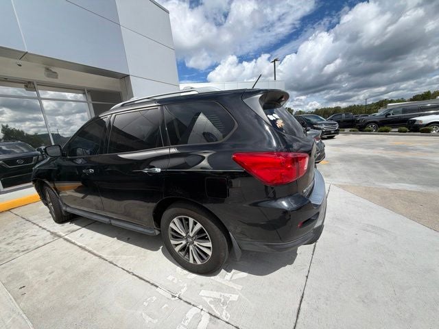 2017 Nissan Pathfinder S