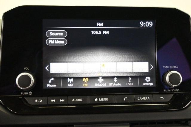 2024 Nissan Pathfinder S