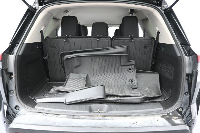 2024 Nissan Pathfinder S