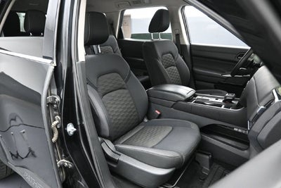 2024 Nissan Pathfinder S