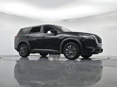2024 Nissan Pathfinder S