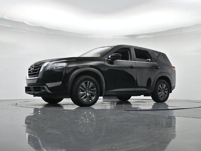 2024 Nissan Pathfinder S
