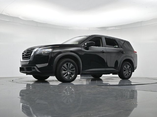 2024 Nissan Pathfinder S