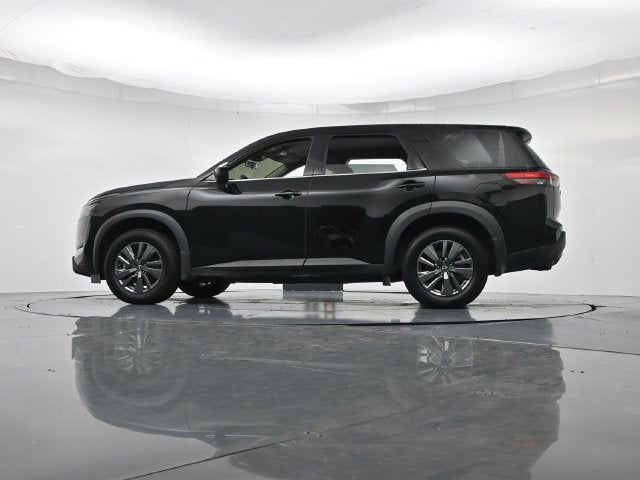 2024 Nissan Pathfinder S