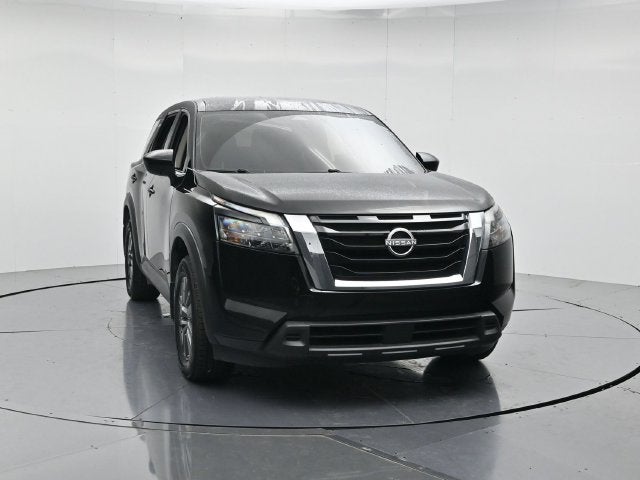 2024 Nissan Pathfinder S