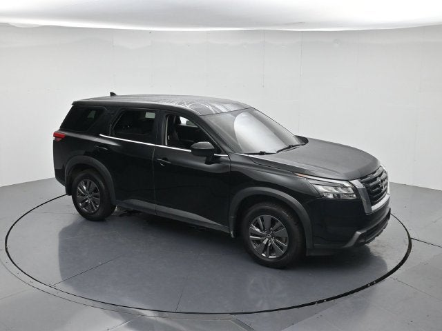 2024 Nissan Pathfinder S