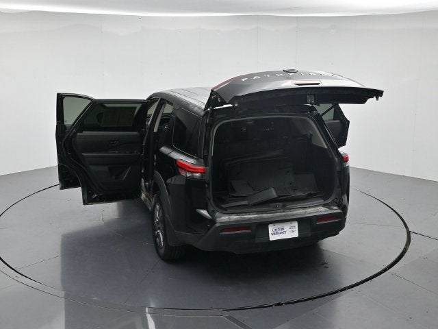 2024 Nissan Pathfinder S