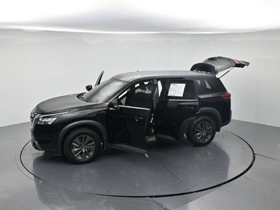 2024 Nissan Pathfinder S