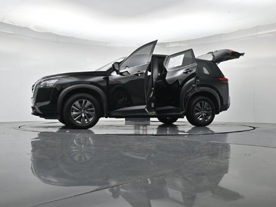 2024 Nissan Pathfinder S