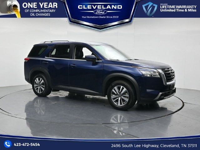 2025 Nissan Pathfinder SL