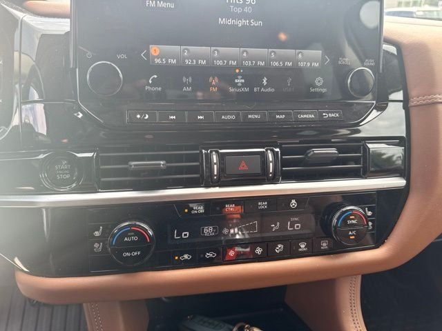 2025 Nissan Pathfinder Platinum