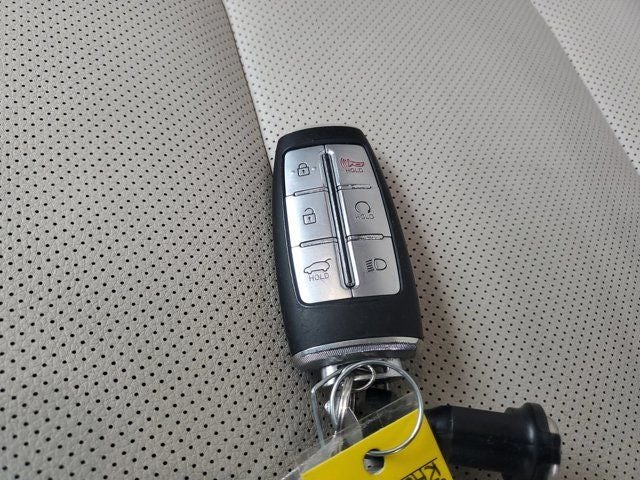 2024 Genesis GV70 2.5T