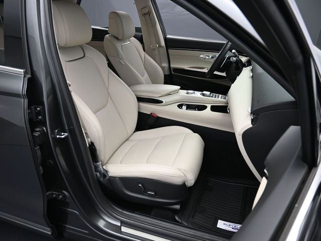 2024 Genesis GV70 2.5T