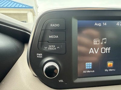 2020 Hyundai Santa Fe SE