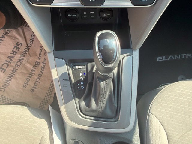 2019 Hyundai Elantra SE