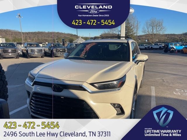 2024 Toyota Grand Highlander Base