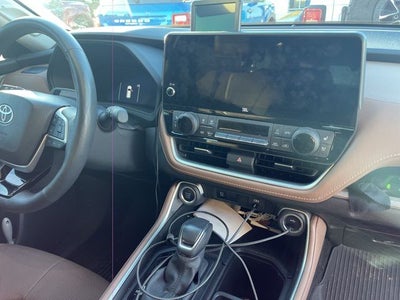 2024 Toyota Grand Highlander Base