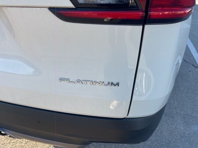 2024 Toyota Grand Highlander Base