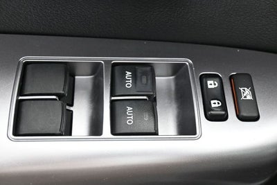 2022 Toyota Sequoia SR5