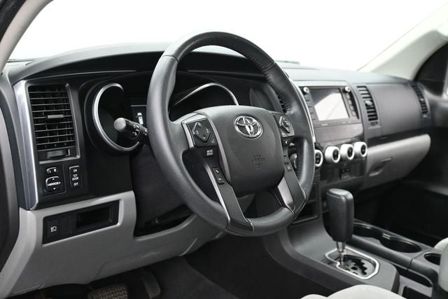 2022 Toyota Sequoia SR5