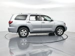 2022 Toyota Sequoia SR5