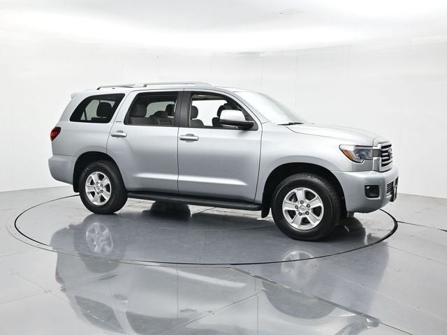 2022 Toyota Sequoia SR5