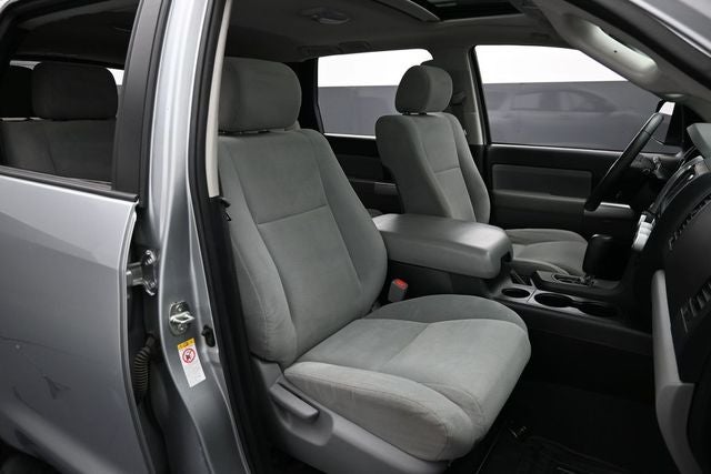 2022 Toyota Sequoia SR5