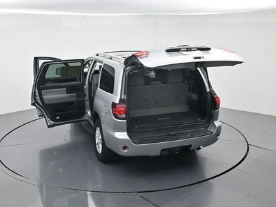 2022 Toyota Sequoia SR5