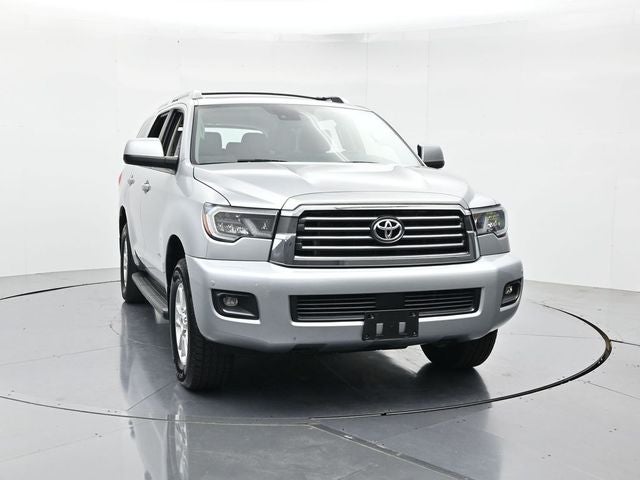 2022 Toyota Sequoia SR5