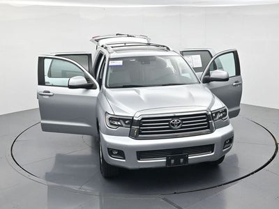 2022 Toyota Sequoia SR5